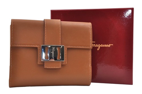 Authentic Salvatore Ferragamo Bifold wallet Purse Leather Brown Box 0075M