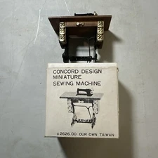 CONCORD MINIATURES sewing machine dollhouse lot 2 with box Vintage FREE SHIPPING