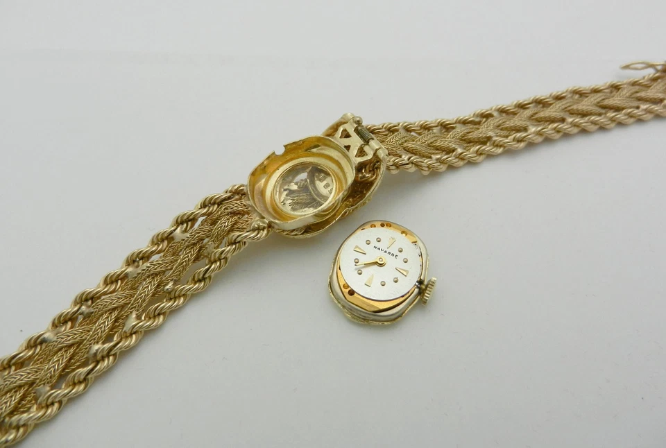 Pulseira de cinto vintage de ouro maciço 14k com relógio escondido Navarra - Imagem 4 de 4