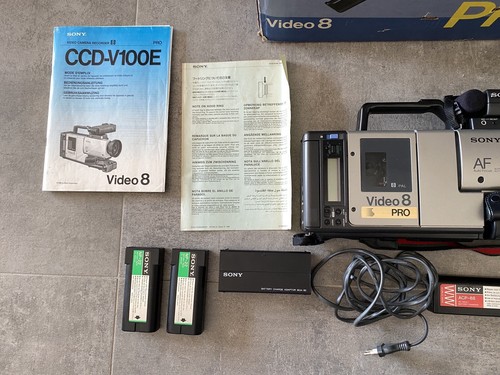Sony Video 8 Pro CCD-V100E Camera Recorder Camcorder CCD V100 très bon état - Picture 3 of 10