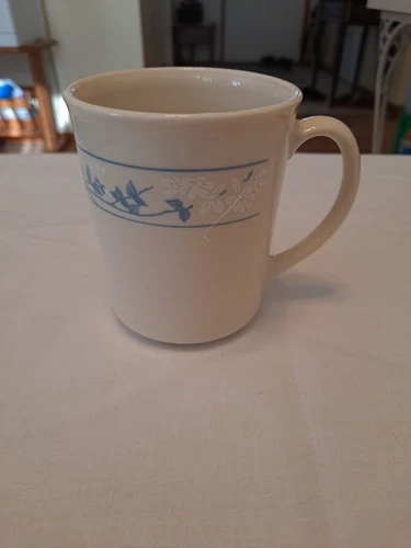 Vintage Corelle By Corning FIRST OF SPRING Mug/Cup 3 1/2” High