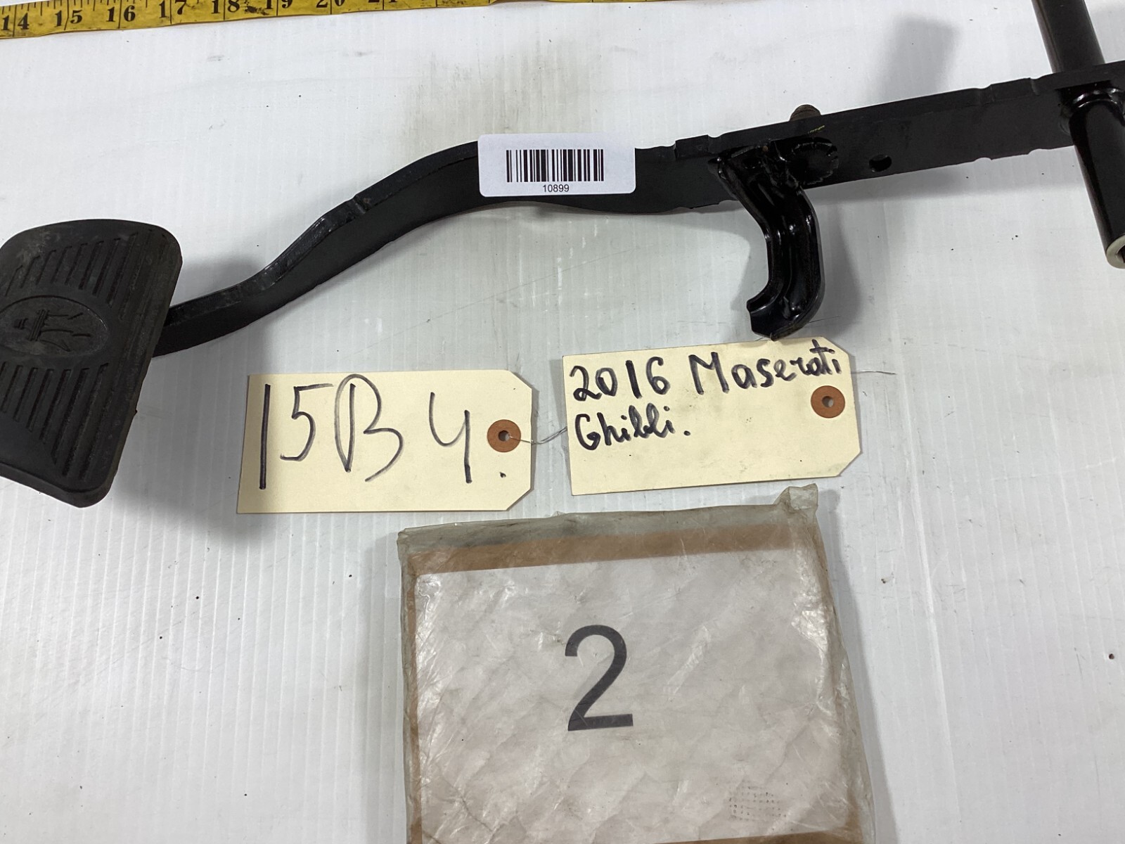 2014 - 2017 MASERATI GHIBLI BRAKE FOOT STOP PEDAL 06700311040 OEM .