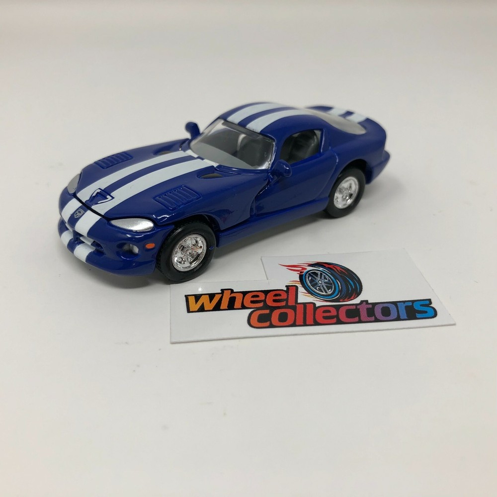 #3267  1996 Dodge Viper GTS * Diecast Model 1:55 Scale Racing Champions * T12