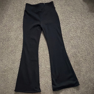 SO Women’s Black Solid Sweatpants Regular Fit Polyester Cotton Spandex