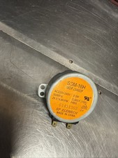 Samsung CM1029 Commercial Microwave Turntable Motor #j7