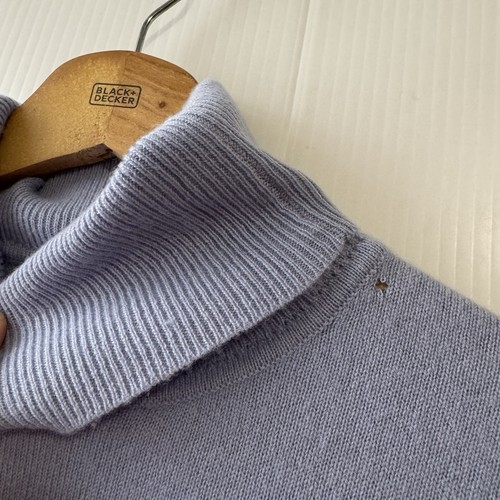 Talbots Sweater Womens Sz M Pure Cashmere Turtleneck Light Blue READ - Picture 3 of 12