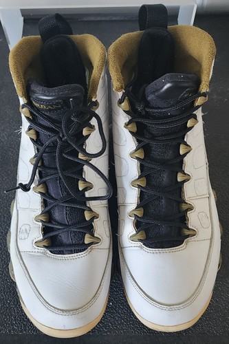 Size 8.5 - Air Jordan 9 Retro Statue - 第 3/7 張圖片