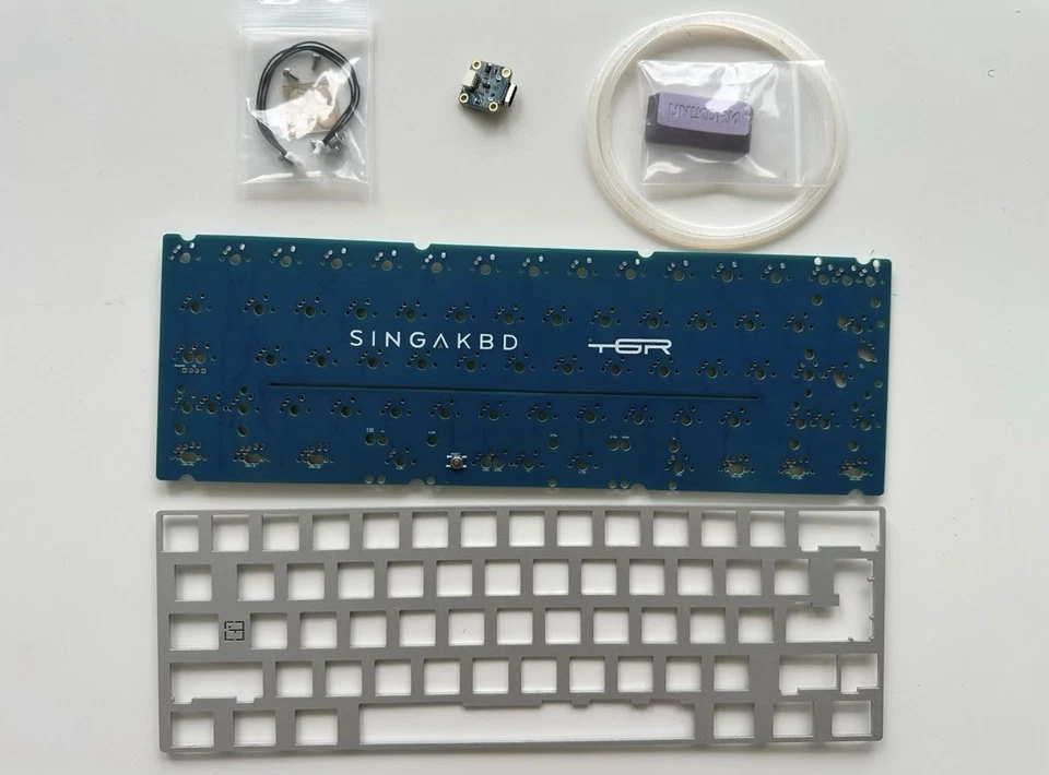 Teclado Kalam Unicorn 60% Endgame (Lila HK Unikorn) Foto 4 de 4