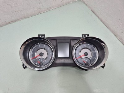 Dodge Grand Caravan 2015 Benzin Geschwindigkeitsmesser Cockpit P68055682AG