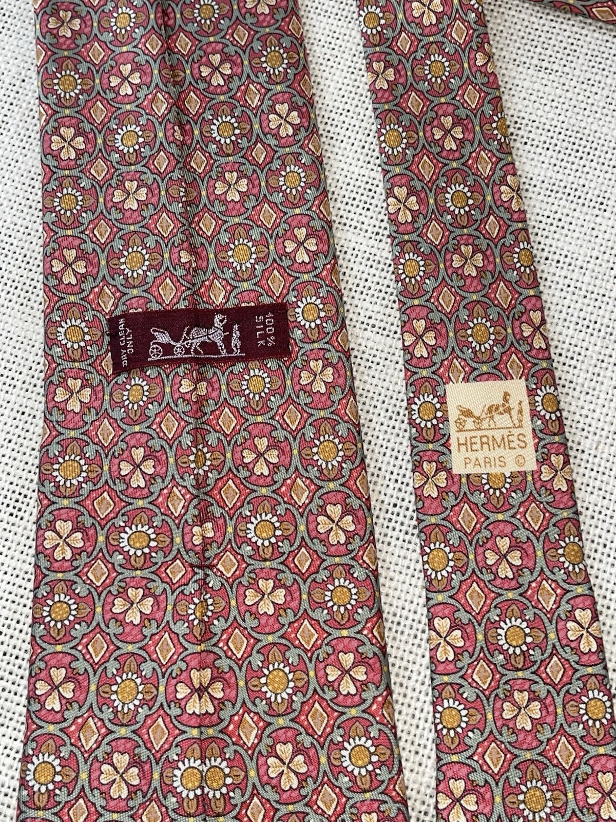 Hermes Men's Silk Tie Medallions Pink Orange Sage 60 Inches Long 7878 ...