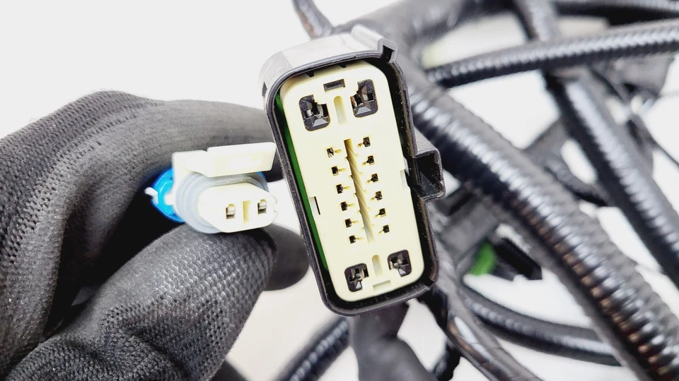 Ford Mustang Shelby GT500 2013 2014 montaje de cable de batería positivo ER3Z-14300-C Foto 3 de 4