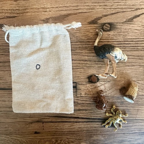 Montessori Miniatures, Curated Phonetic Objects - Picture 5 of 11