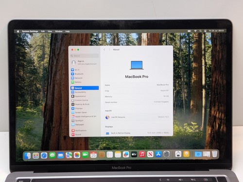 Apple MacBook Pro 17,1 A2338 13" 2020 M18, 16GB 256GB *For Parts Or Non Working* - Picture 2 of 7