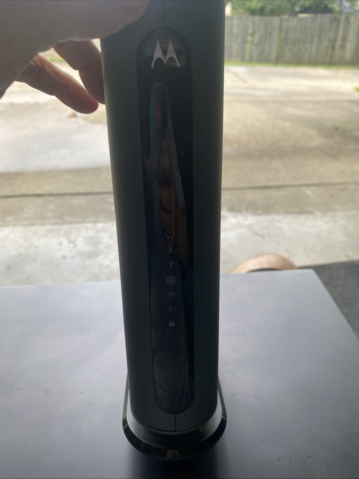 Motorola MG7550 16x4 Cable Modem Plus AC1900 WiFi Router DOCSIS 3.0 | eBay