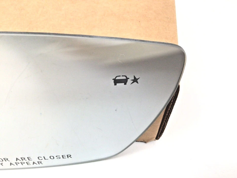 2018-2022 Buick Enclave RH Passenger Side view Mirror Glass heated obstacle OEM - Image 2 of 4