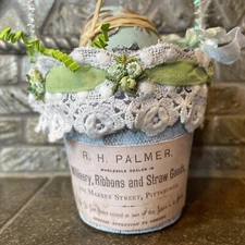 Vintage Style Easter Peat Pot W/Grass/Egg Hostess Gift