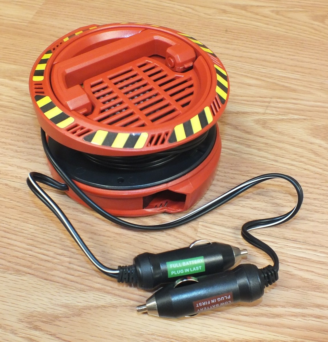Emergency Car Charger Connect to Vehicles Cigarette Lighter to Quickly  Recharge