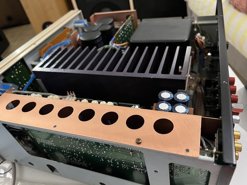MARANTZ AMPLIFIER PM 84 MKi MK1 serviced MINT 130W/8 Ohm 180w/4ohms 110/220V - Picture 13 of 23