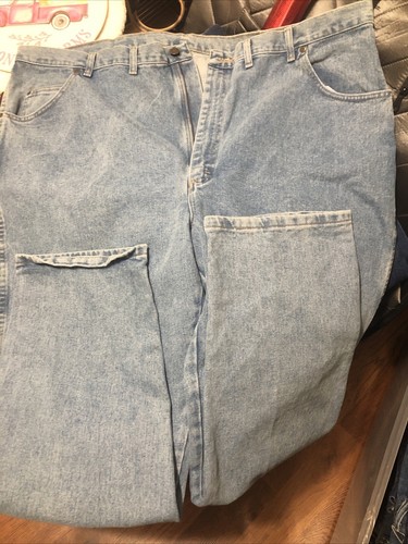 Wrangler Rugged Wear Blue LightWash Relaxed Bootcut Jeans  50 32 - Picture 5 of 9