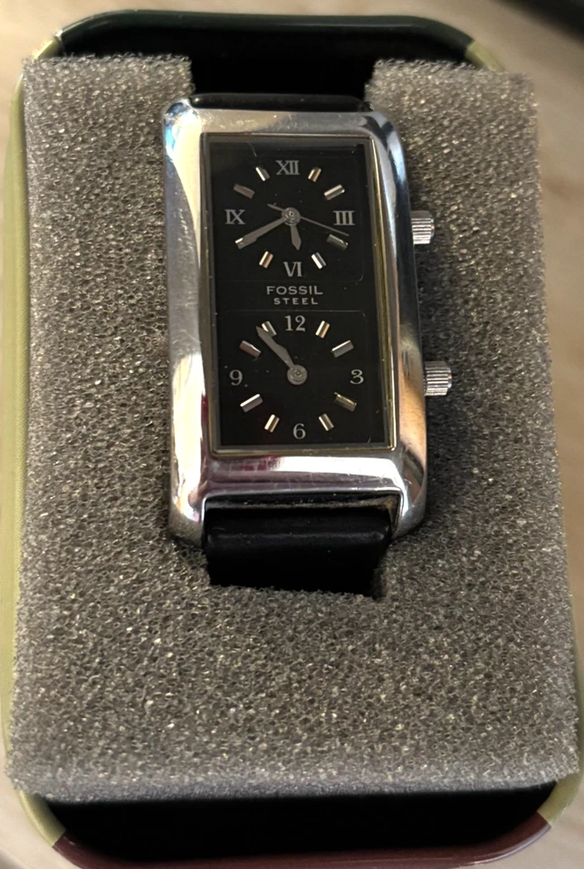 Vintage Fossil Arkitekt Watch In Original Box Great Shape - Image 2 of 4