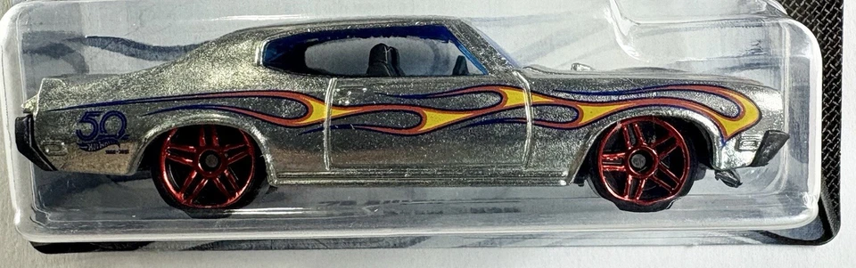 Coche Buick GSX 2018 Hot Wheels 50 aniversario serie Zamac 4/8 plateado 70 Foto 2 de 4