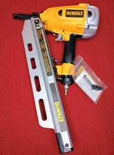 Dewalt Air Pneumatic Framing Nailer D51845 - 2''-3 1/4'' 21* Round Head Nail Gun