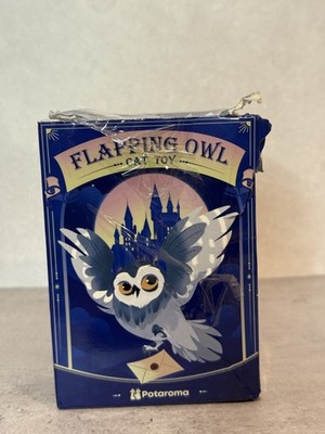 Flapping Owl Cat Toy - Black and White