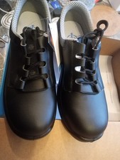 Wearer Tech safety shoes size 42