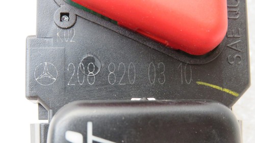 Mercedes W208 W210 - Hazard Warning Lights / Headrest / Door Lock Switch /... - Picture 7 of 7