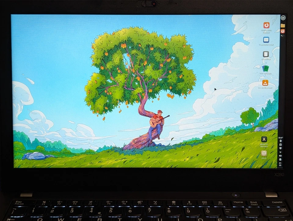 Lenovo ThinkPad X280 · i7-8550U · 8GB · 256GB, photo 2 of 5