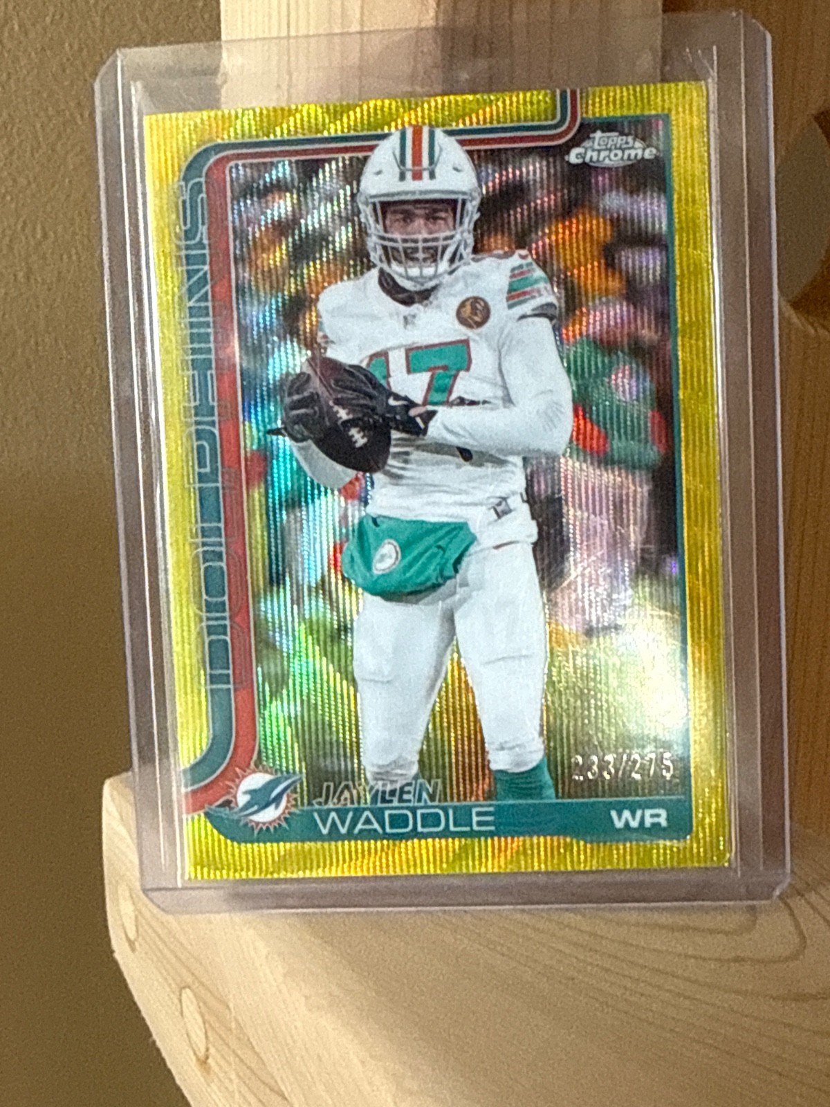 2025 Topps Chrome Jaylen Waddle 💎 Yellow Wave Refractor #/275 Dolphins