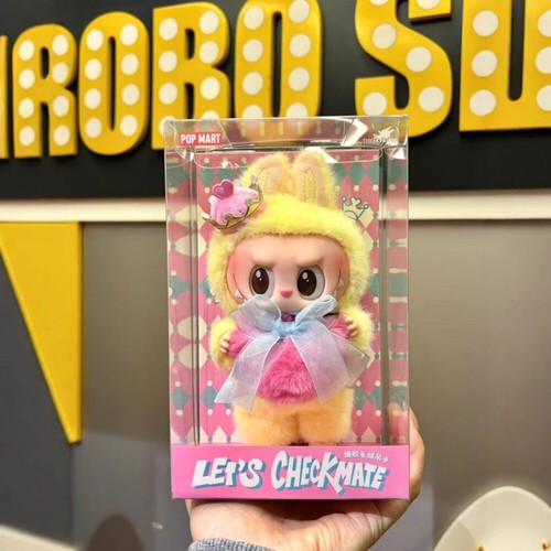 POP MART The Monsters Labubu Let's Checkmate Series - Macaron Plush Dolls Queen - Picture 4 of 10