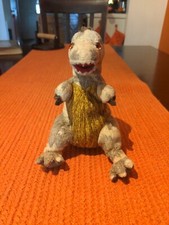 Good condition Ty Beanie Baby: Toothy the T-Rex (no tag)