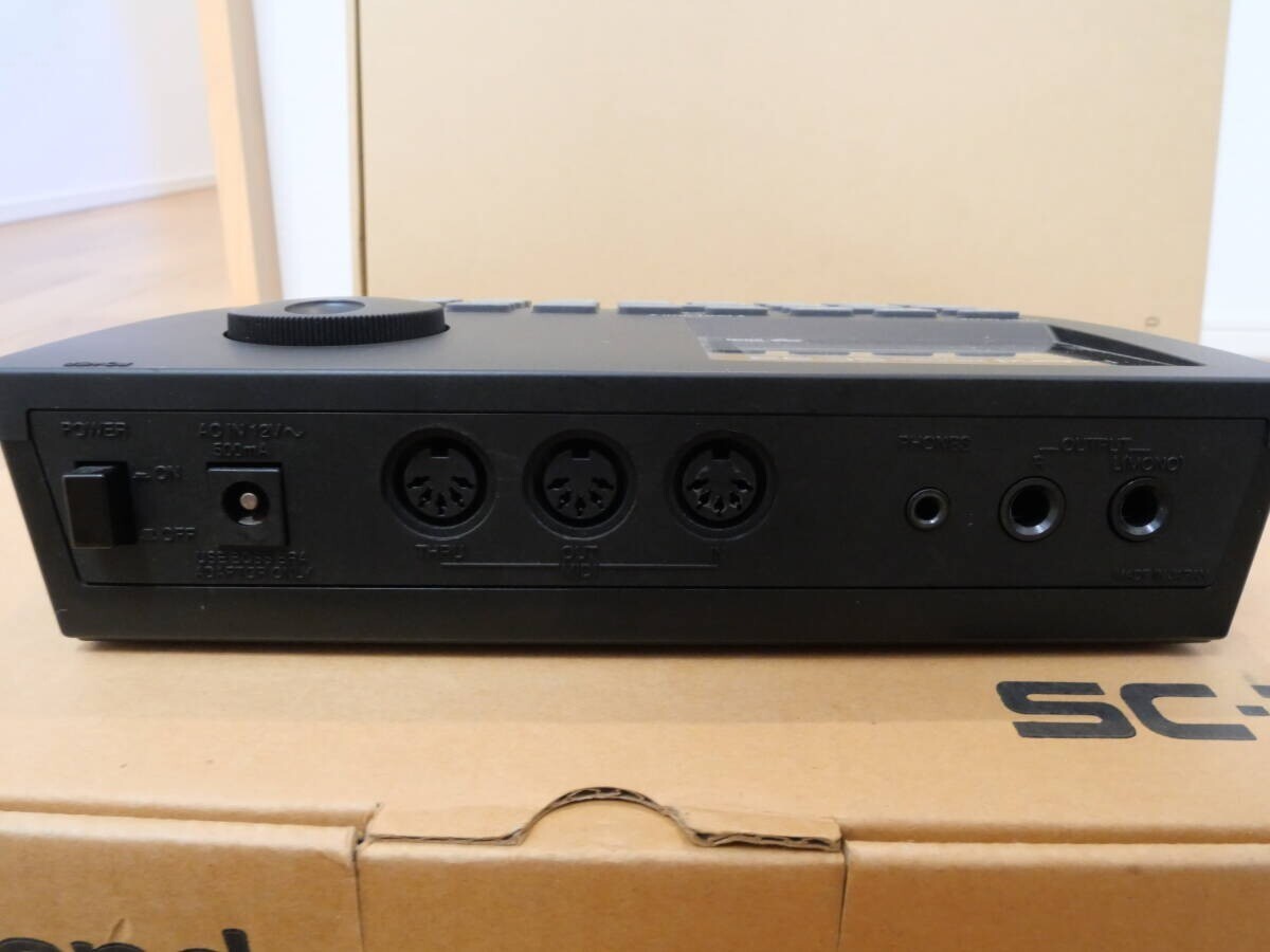 Roland SC-33 サウンドキャンバス + BOSS ACアダプター Roland / BOSS 【PSB-100】 ローランド ボス 100V用ACアダプター