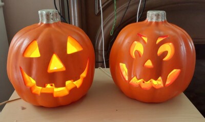 Halloween Jack-O-Lantern Pumpkin Blow Mold The Paper Magic Group 9'' Lighted VTG!