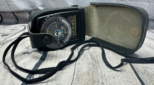 Vintage Gossen Luna Pro Light Meter ASA with Case West Germany - Picture 13 of 19