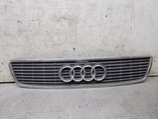 Calandre Audi A8