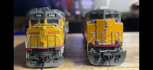 HO Athearn Genesis Union Pacific DDA40X SD90MAC H PH2 DCC & Sound LED 6916 8537