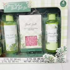 Stress Relief 4 Pieces Bath Gift Set Holly floral Clear Musk New