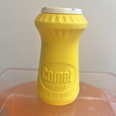 Vintage Comet with Chlorinol Cleaner Plastic Bottle Shaker 6oz Yellow Movie Prop