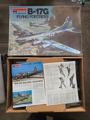Monogram B-17G Flying Fortress 1:48 Scale Vintage Plastic Model Kit 