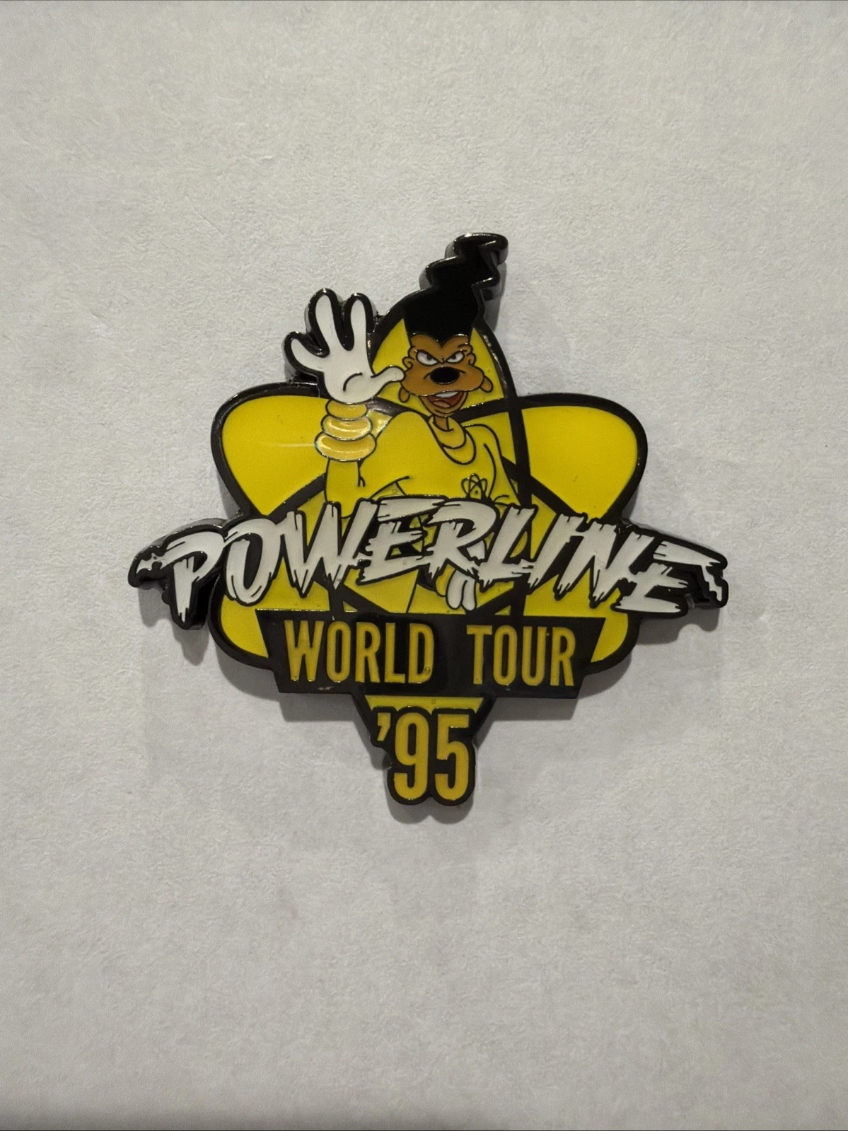 Disney A Goofy Movie Powerline World Tour '95 Loungefly Pin E0