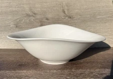 Villeroy & Boch, Dune Lines, Oval Salad Serving Bowl 11" ~new~