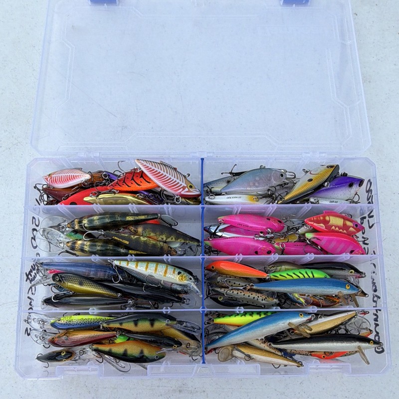 Mixed Lot Hard Plastic Fishing Lures Traps, Shads, Jerkbaits Freshwater
