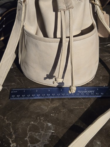 Vintage Y2K Coach Peyton Bone Ivory White Bucket Bag Gold Tone Hardware - Picture 4 of 24