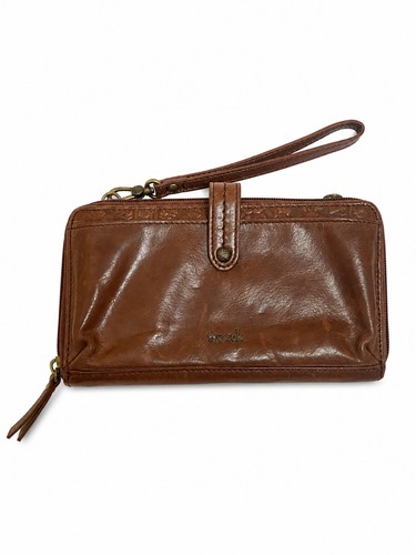The Sak Iris Brown Leather Wristlet Bag See Photo For Flaw On Back Of Wallet 