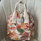 Foto 10 di 12