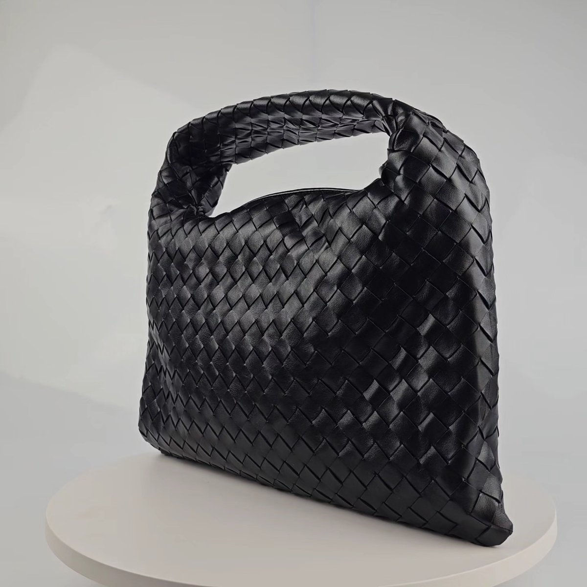 BOTTEGA VENETA Hop Small $4200 Black Leather Shoulder Bag