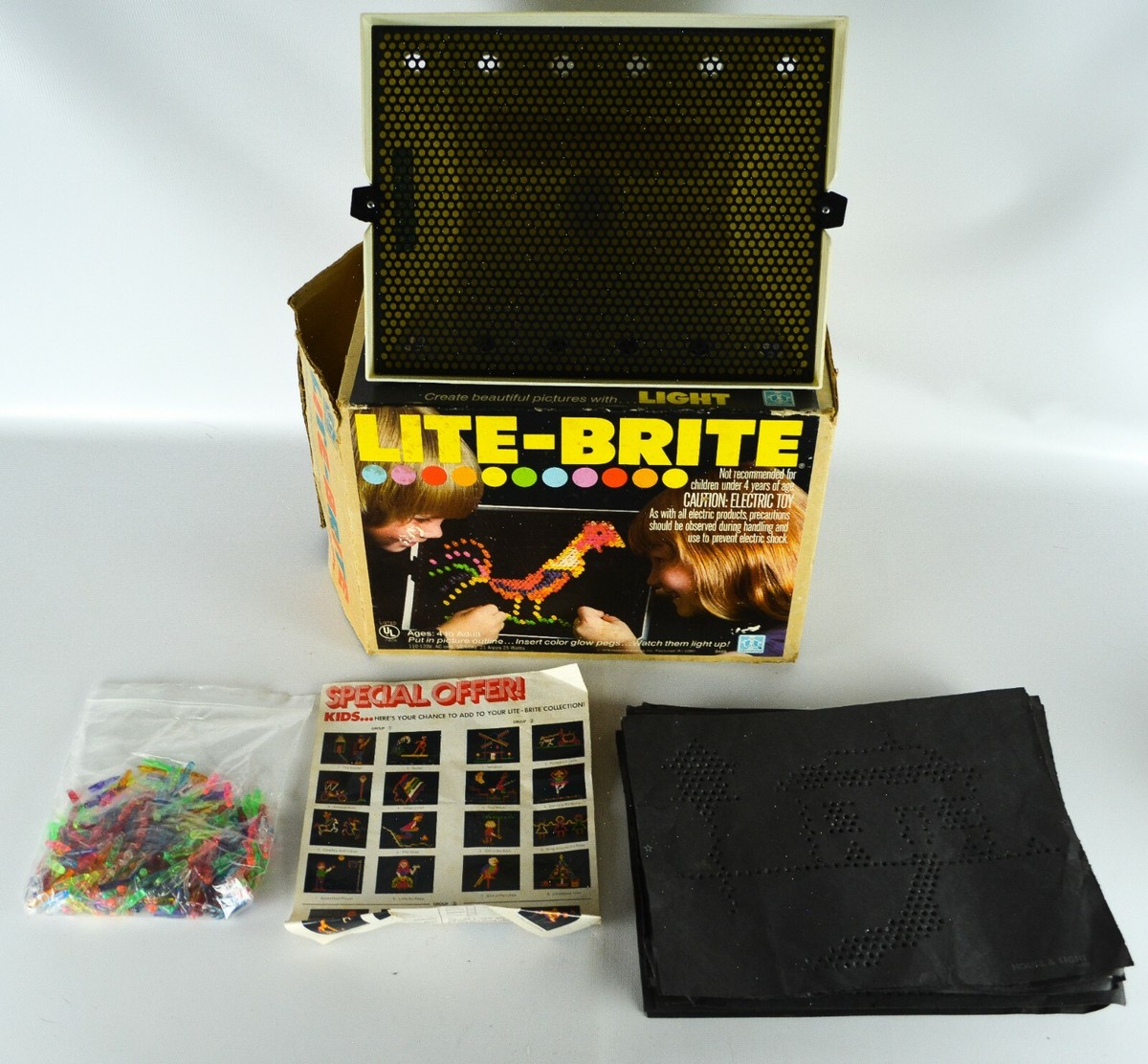 Lite Brite in Original Box Bulb, Peg Sheets Old Toy Vintage