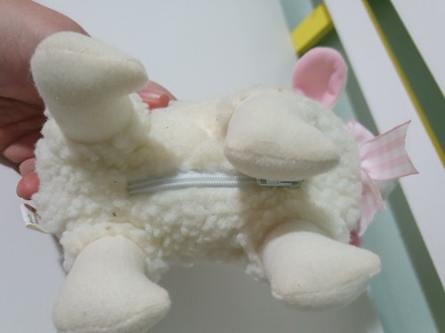 SHEEP PLUSH TOY AVON PINK PLAID BOW 17CM LONG STUFFED ANIMAL LAMB - Picture 6 of 6